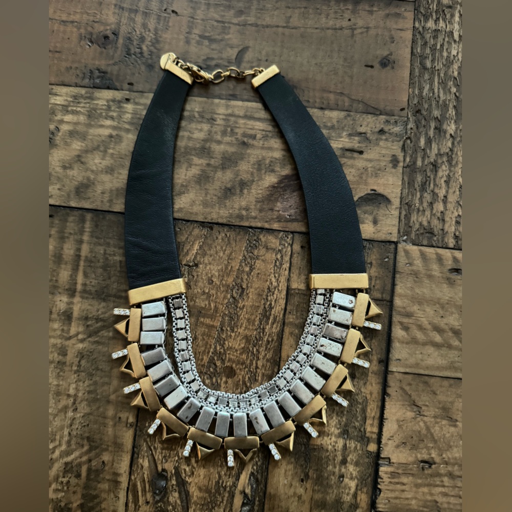 Stella and Dot Necklace
